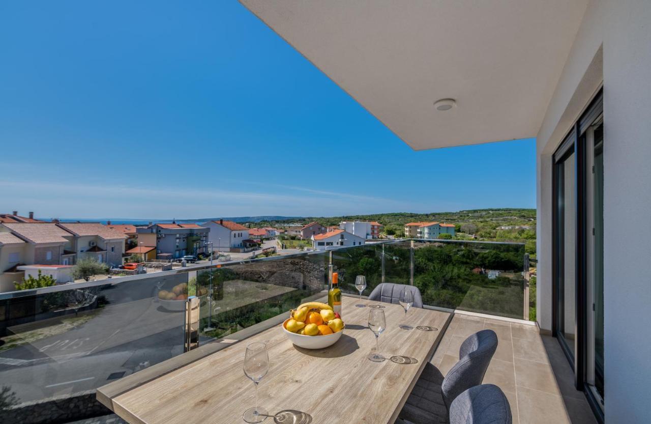 Appartment Divine Кърк Екстериор снимка